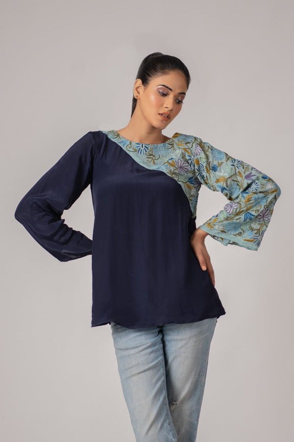 #color_navy blue