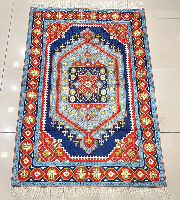Caspian Echo Hand-Stitched Rug