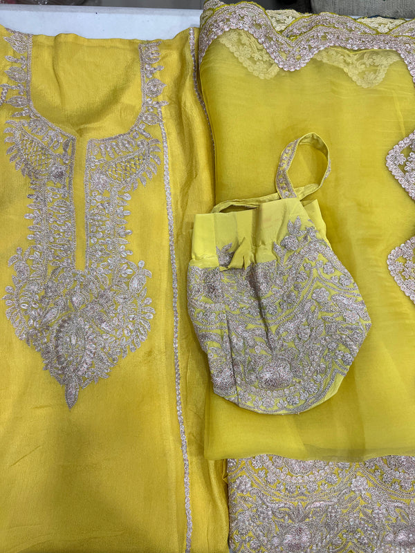 Phiran Style Kashmiri Salwar Suit With Puff Tilla Emb