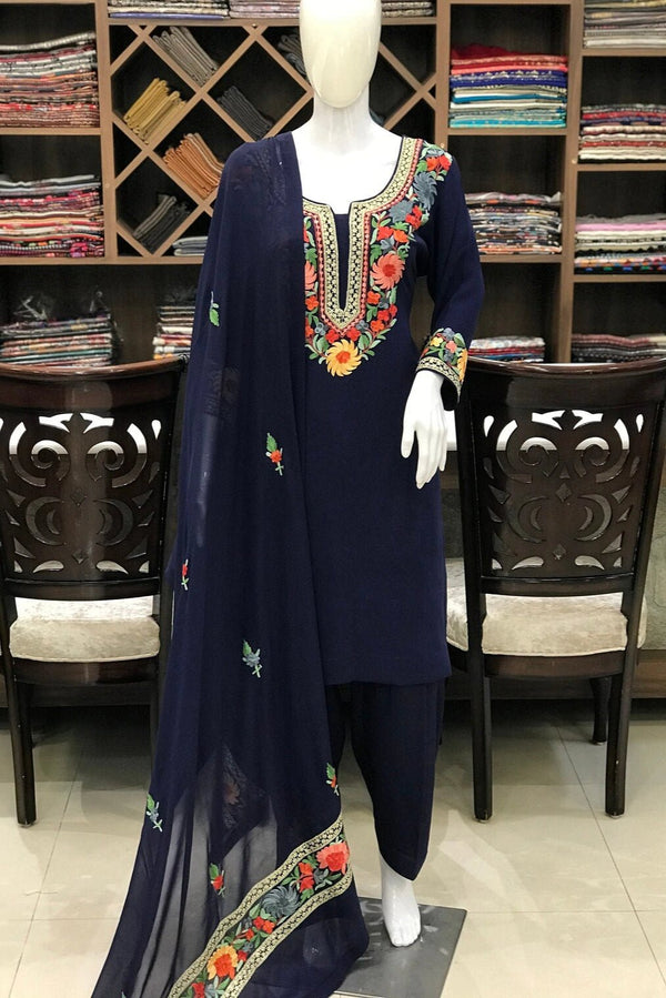 Tilla Chaputri Aari Neck Kashmiri Salwar Suit