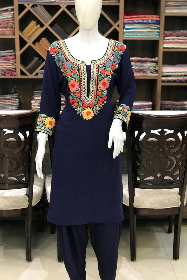 Tilla Chaputri Aari Neck Kashmiri Salwar Suit