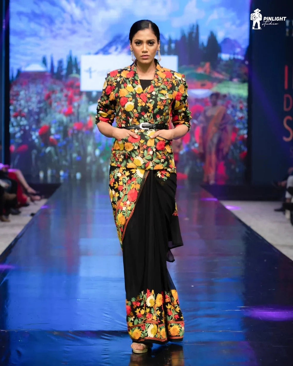 Black Floral Aari Jaal Embroidered Kashmiri Saree