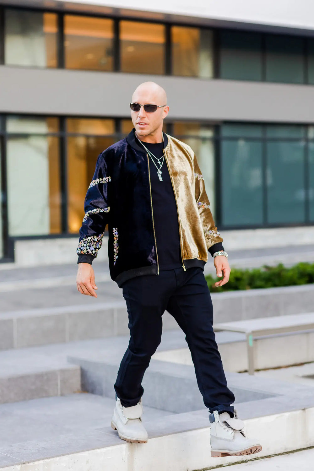 Chaqueta bomber ombré: negra y dorada