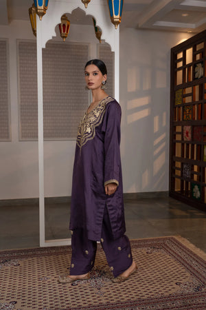 #Mauve - Side profile view showing straight kurta length, plain back, gold cuff border, and salwar with scattered gold butis.