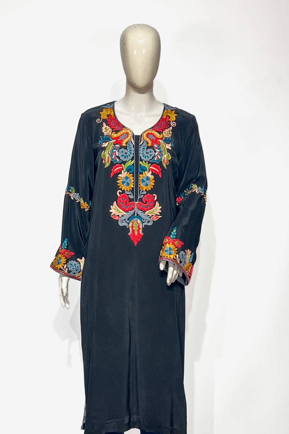 Crepe Kurta with Aari Embroidery