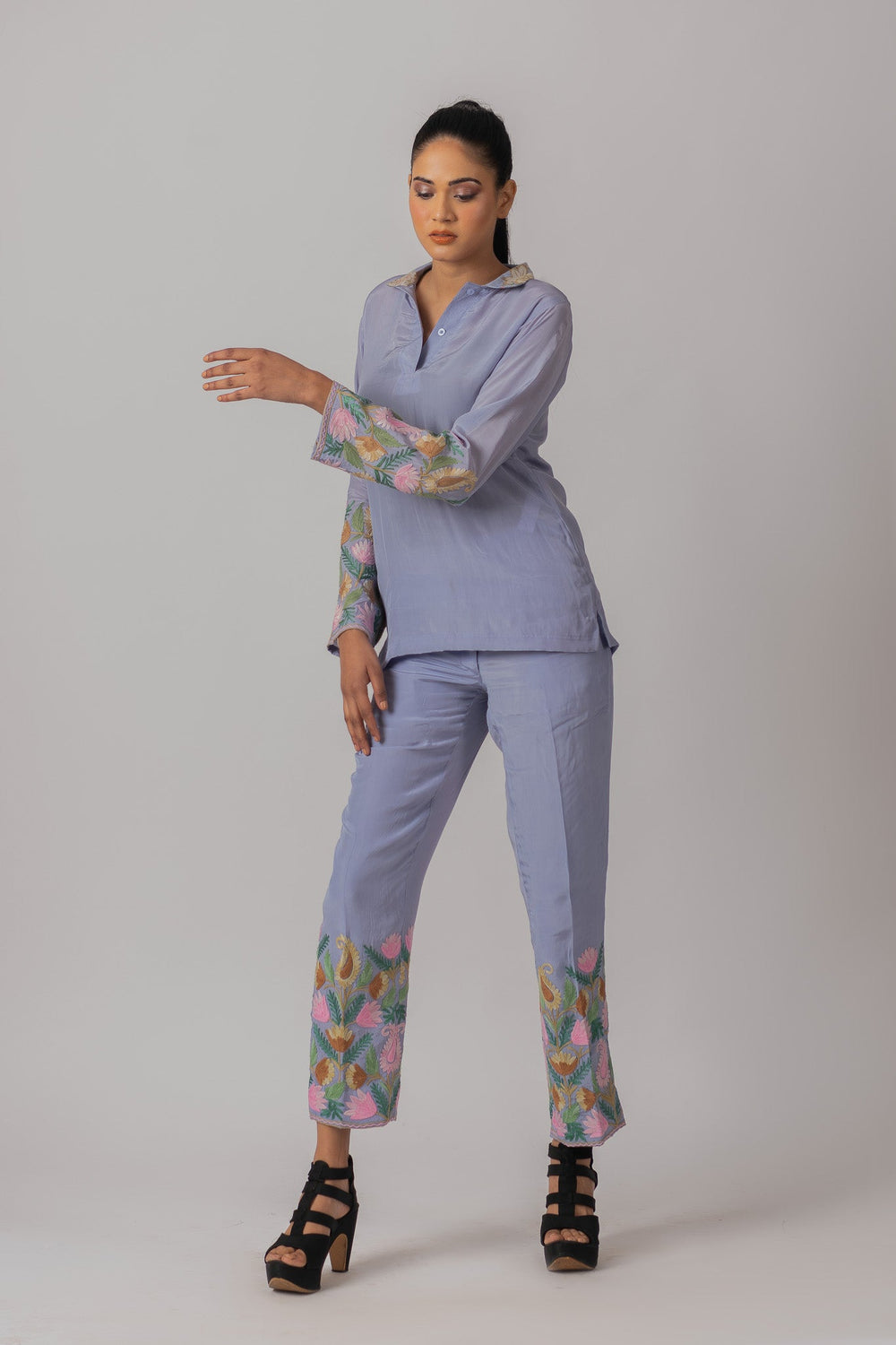 Women’s Embroidered Floral Pants