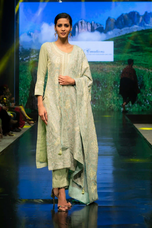 Tea Green Tilla & Aari Fusion Embroidered Kashmiri Suit