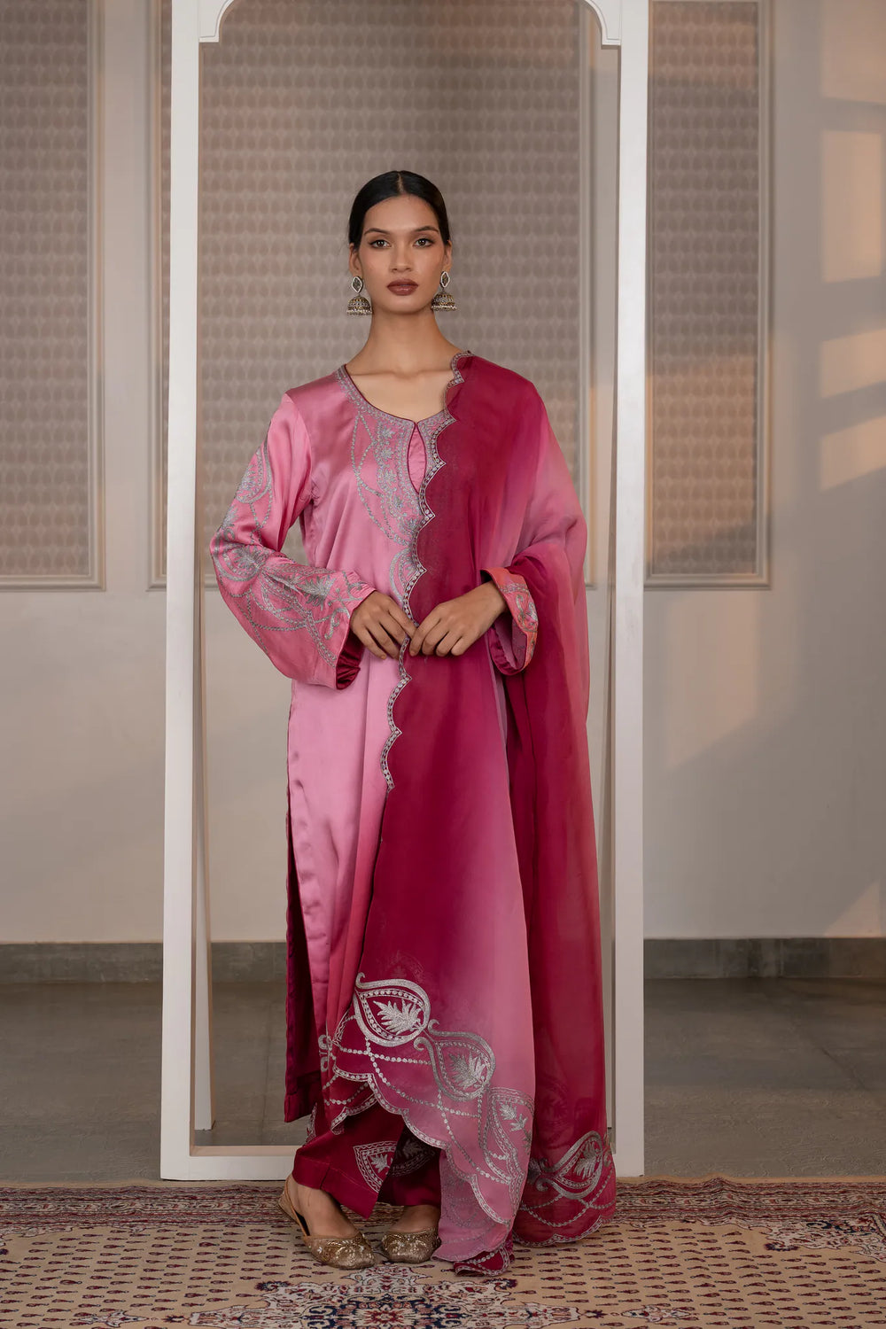 #OmbreRosePink&DeepBerry - Kashmiri zari embroidered cotton satin ombre suit set in wine and mauve with silver paisley motifs, straight kurta and pants
