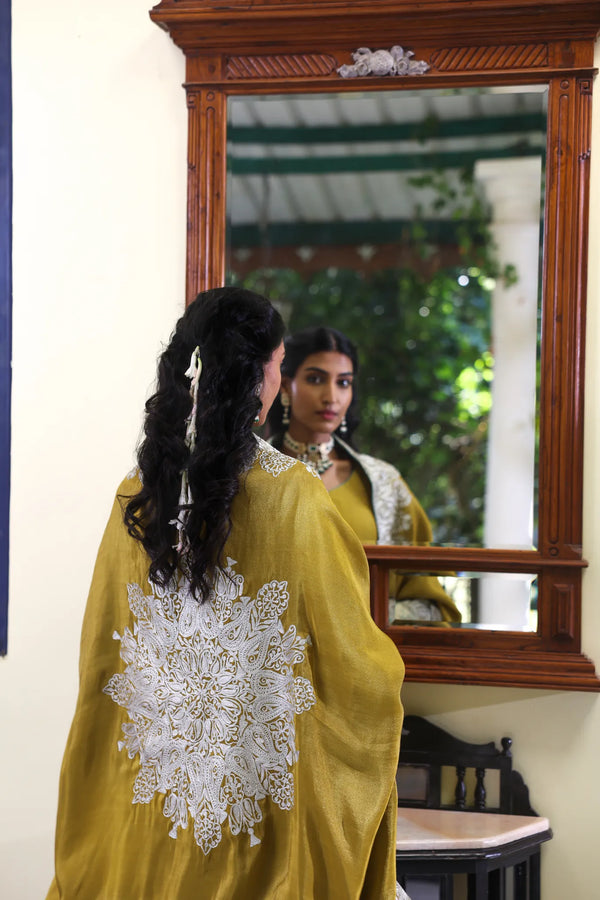 Gulebahar – Blossoms in Silk