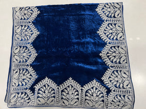 Gloss Velvet Stole with Tilla Emb