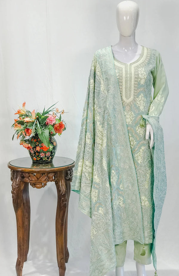 Tea Green Tilla & Aari Fusion Embroidered Kashmiri Suit