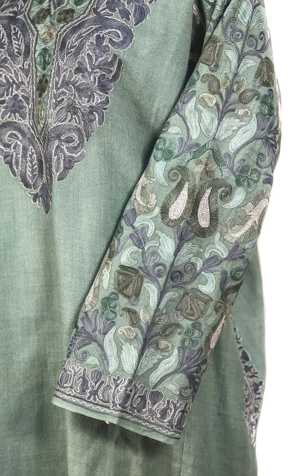Phiran With Aari And Zari Embroidery