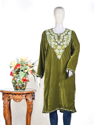 Velvet Phiran with Kashmiri Aari Embroidery