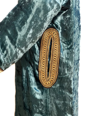 Kashmiri Velvet Hoddie Phiran With Tilla Hand Embroidery