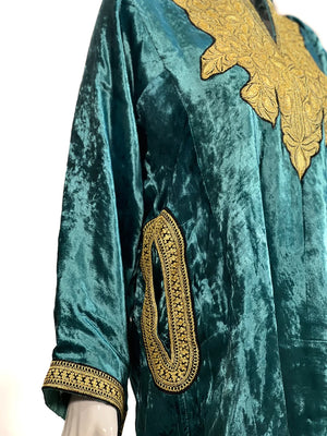 Kashmiri Velvet Hoddie Phiran With Tilla Hand Embroidery