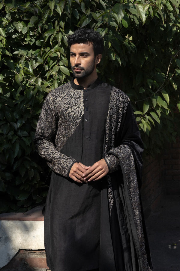 Lafz - A Word in Silk
