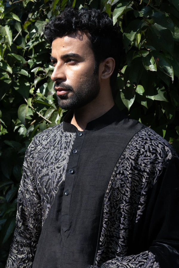 Lafz - A Word in Silk