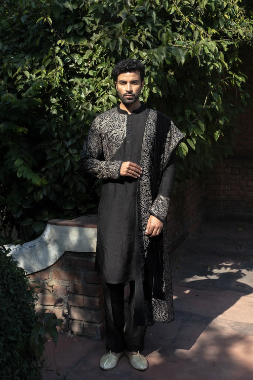 Lafz - A Word in Silk
