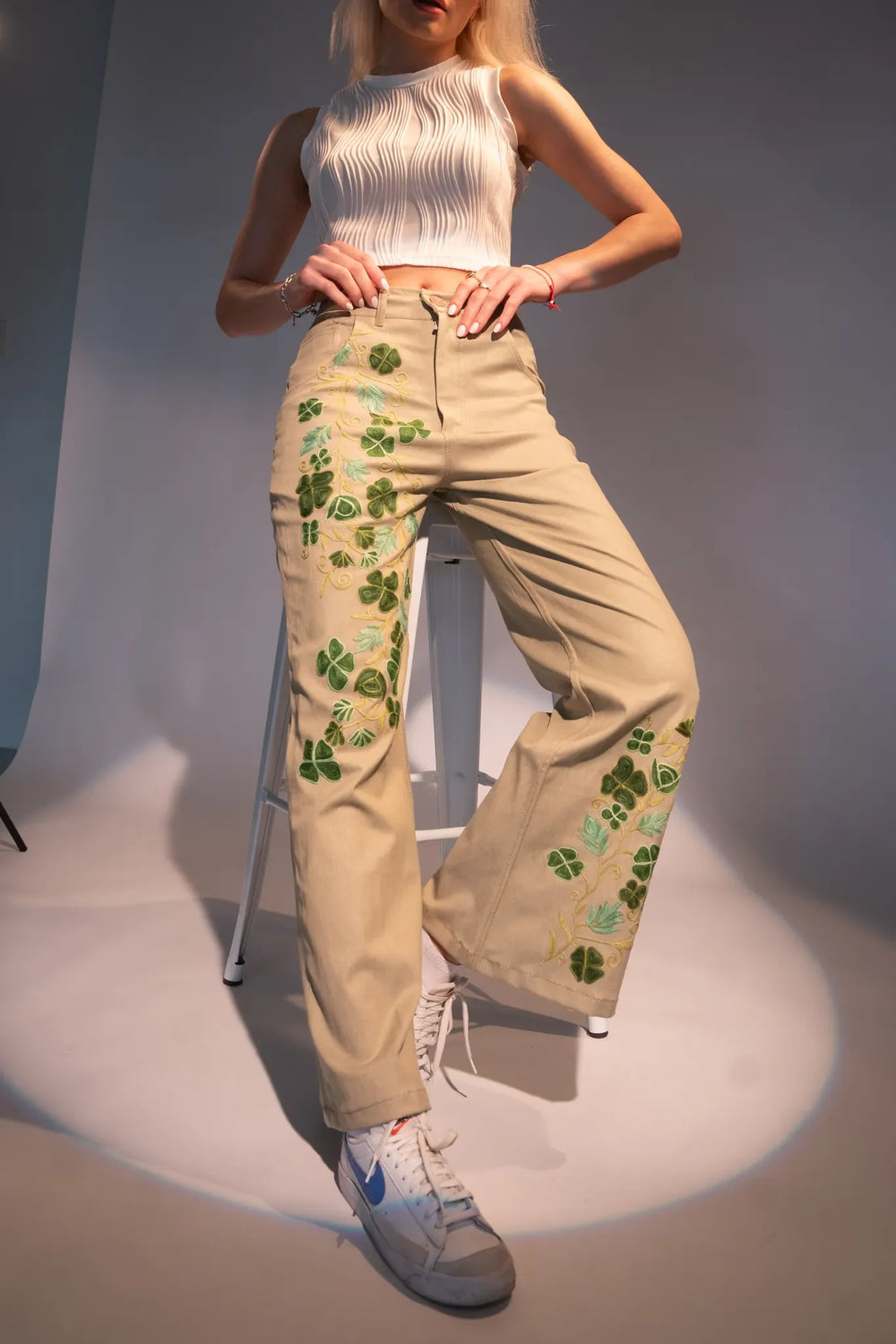 Pantalones de campana de mezclilla verde