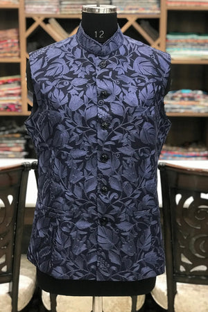 #Black&SteelBlue