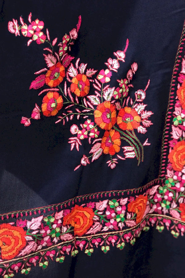 #Navyblue saree with floral border