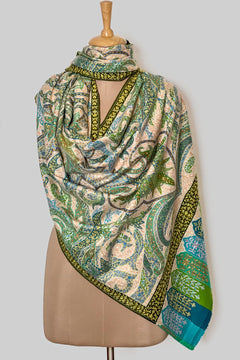 Close-up of kalamkari hand-painted border on pure pashmina stole showing detailed motif work
