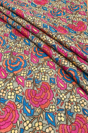 #Fawn | Shawl end panel with dense papier mache hand embroidery and fringe, pure Pashmina
