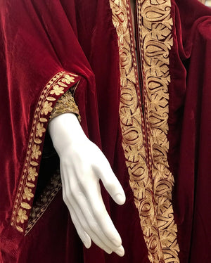 #Maroon