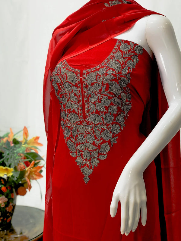 Traje salwar de Cachemira con bordado de hilo zari