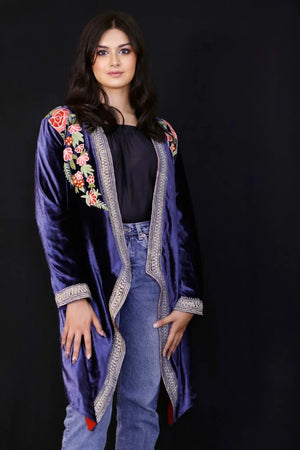 Long Shrug with Contrast Lining