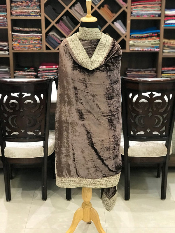 Brown Silk Velvet Shawl with 4 Side Tilla Chaputri Border