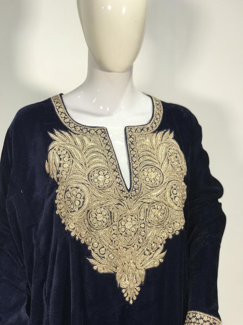 Flowy Navy Blue Velvet Phiran with Tilla Embroidery