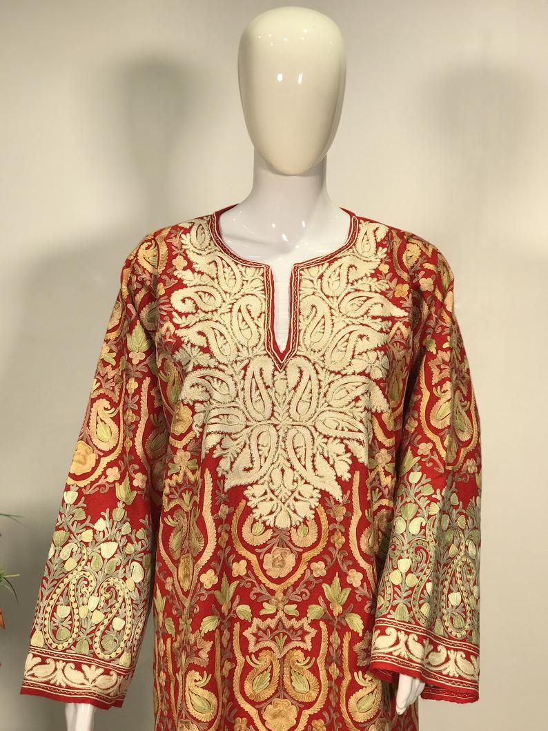Red Pure Wool Kashmiri Pheran with Jaal Paisley Embroidery