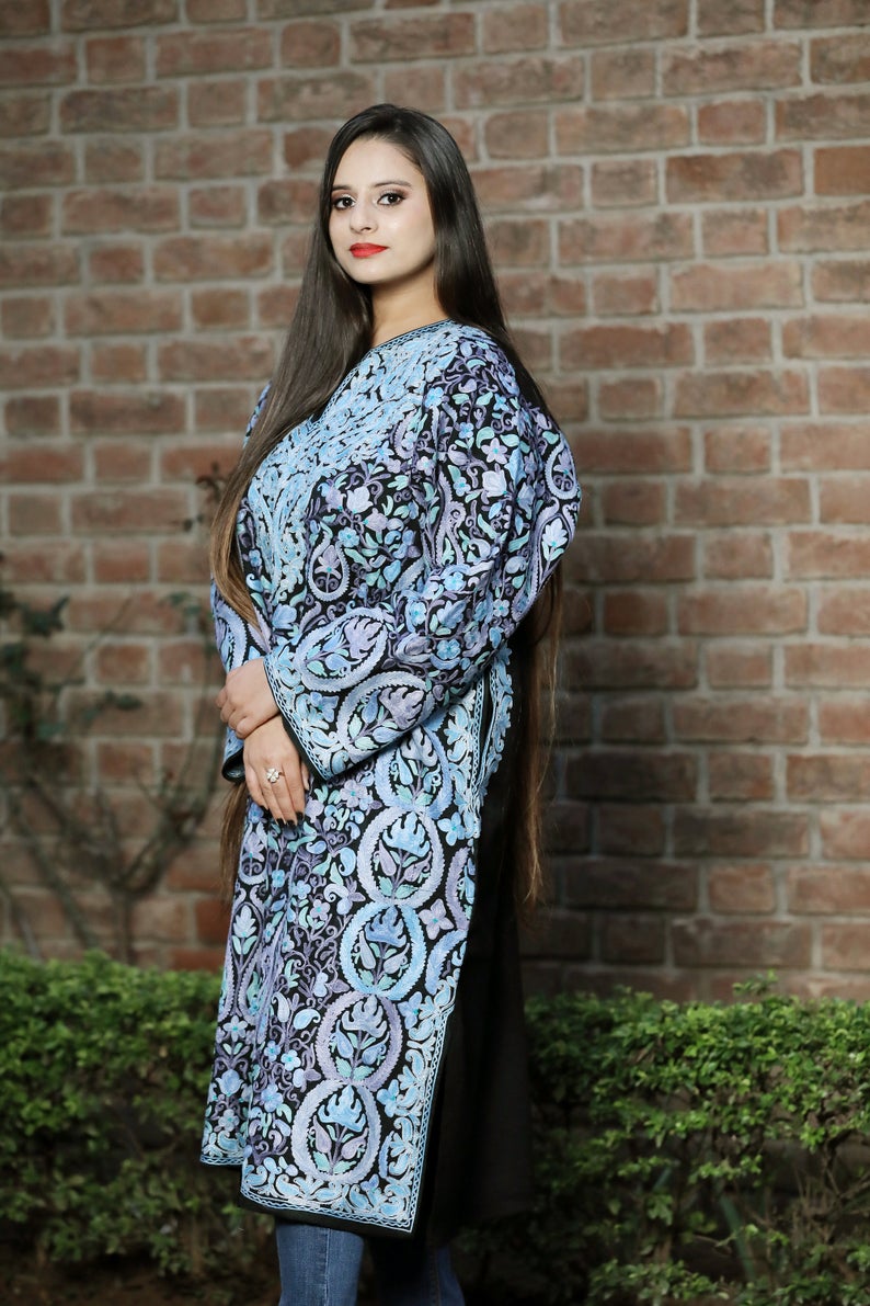 Black Pure Wool Kashmiri Phiran with Jaal Paisley Embroidery