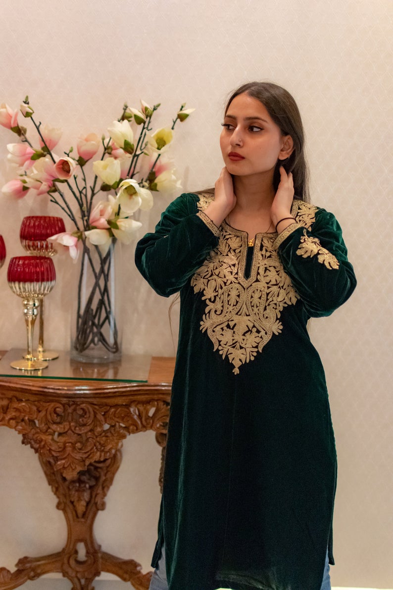 Jade Green Kashmiri-Phiran Kurta With Churidar And Matching